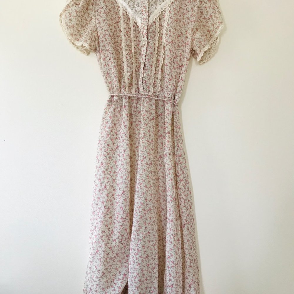 Prairie floral dress